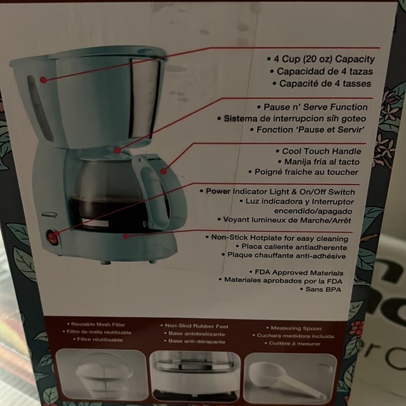 Brentwood Kitchen Brentwood 4 Cup Coffee Maker Poshmark